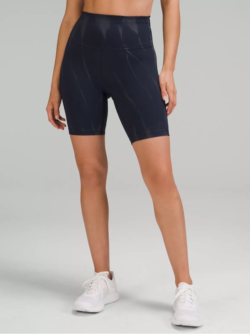 Lululemon Wunder Train HR Short 8" Bike Shorts size 6